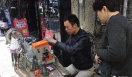 爆料残疾人摆摊视频大全,摆摊生活视频大盘点